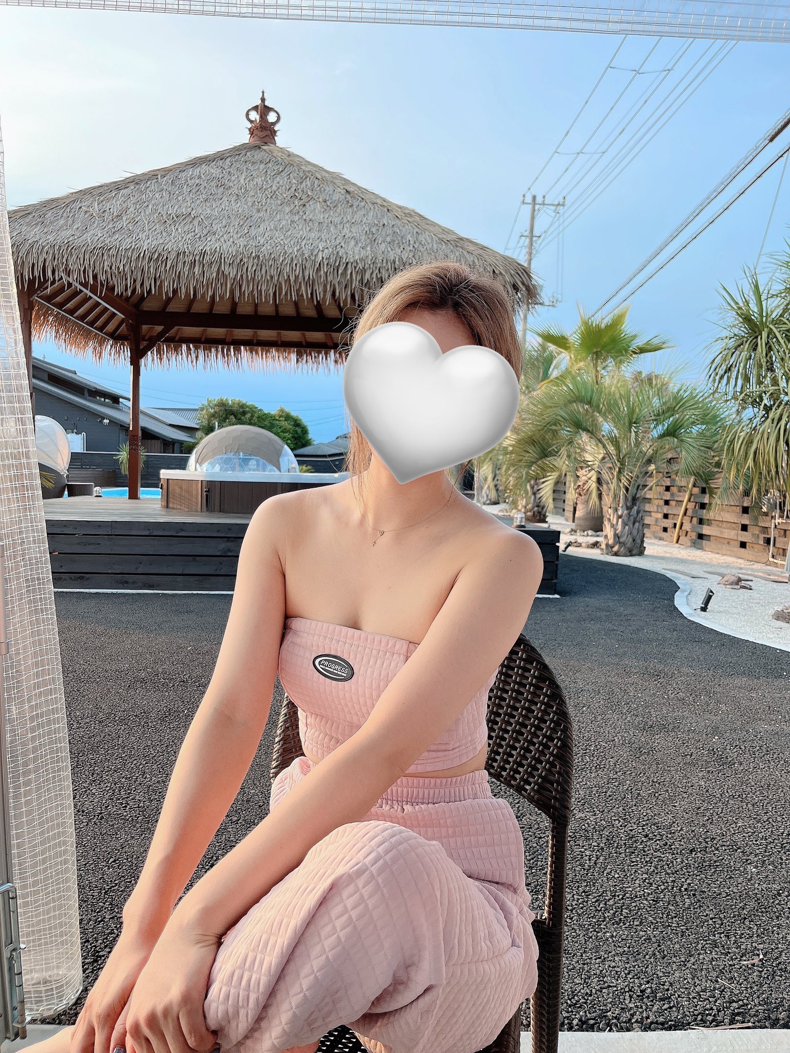 みい